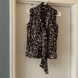 Vince Camuto leopard print blouse